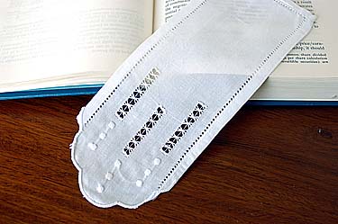 Hemstitch Bookmakrs with Polka Dots. Style # 004